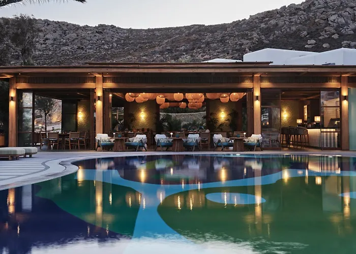 מלון Myconian Sunrise Relais & Chateaux 5*