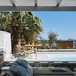 Myconian Sunrise Relais & Chateaux Agrári