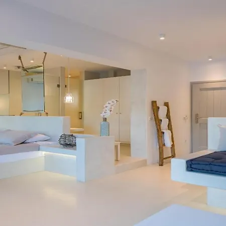 Myconian Sunrise Relais & Chateaux Hotel 5*