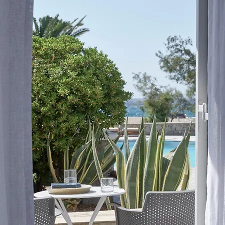 Myconian Sunrise Relais & Chateaux Hotel 5*