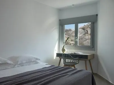 Myconian Sunrise Relais & Chateaux Hotel Agrari (Mykonos)