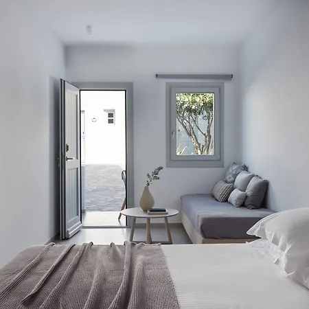 Myconian Sunrise Relais & Chateaux מלון