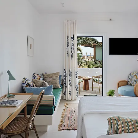Myconian Sunrise Relais & Chateaux Hotel