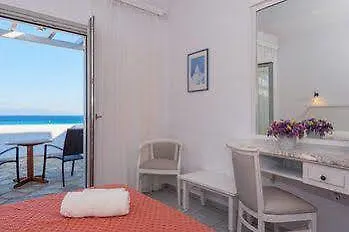 وأجنحة صن رايز 5* Agrari (Mykonos)
