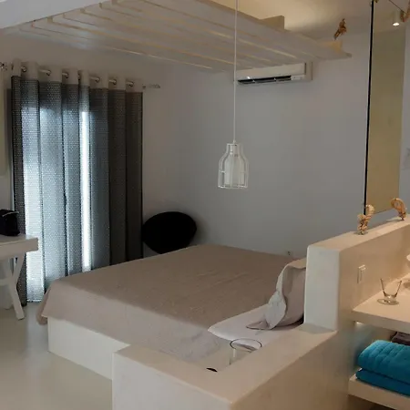Myconian Sunrise Relais & Chateaux Agrari (Mykonos)